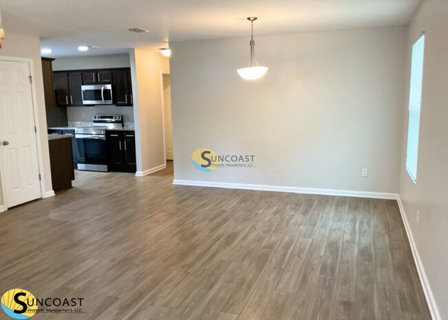 Building Photo - Hot Special on this Corner Home!