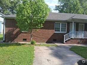 Building Photo - 5802 Dunkirk St