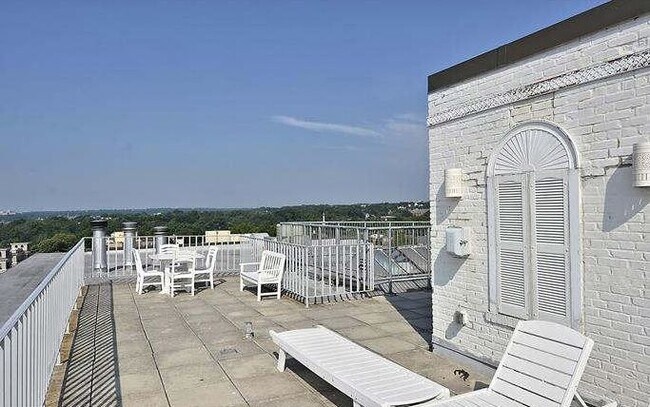 Roofdeck view 1 - 2127 California St NW