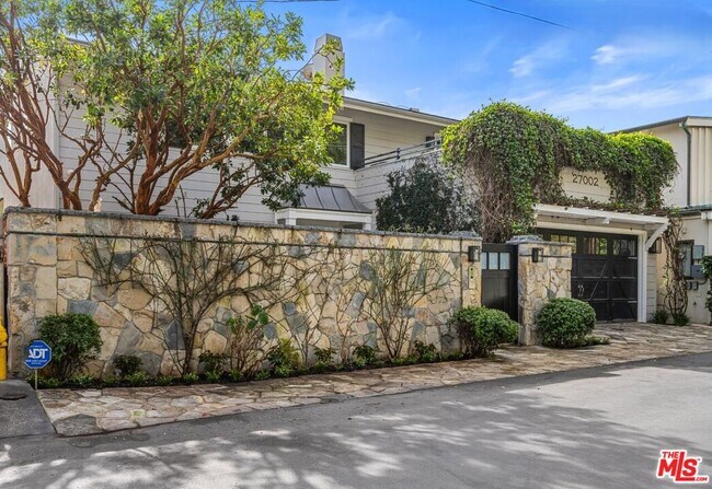 Foto del edificio - 27002 Malibu Cove Colony Dr