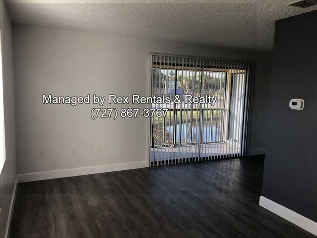 Foto del edificio - 3001 58th Ave S