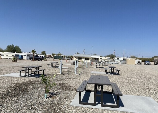 Picnic Tables & Outdoor Dining - 310 N Central Blvd