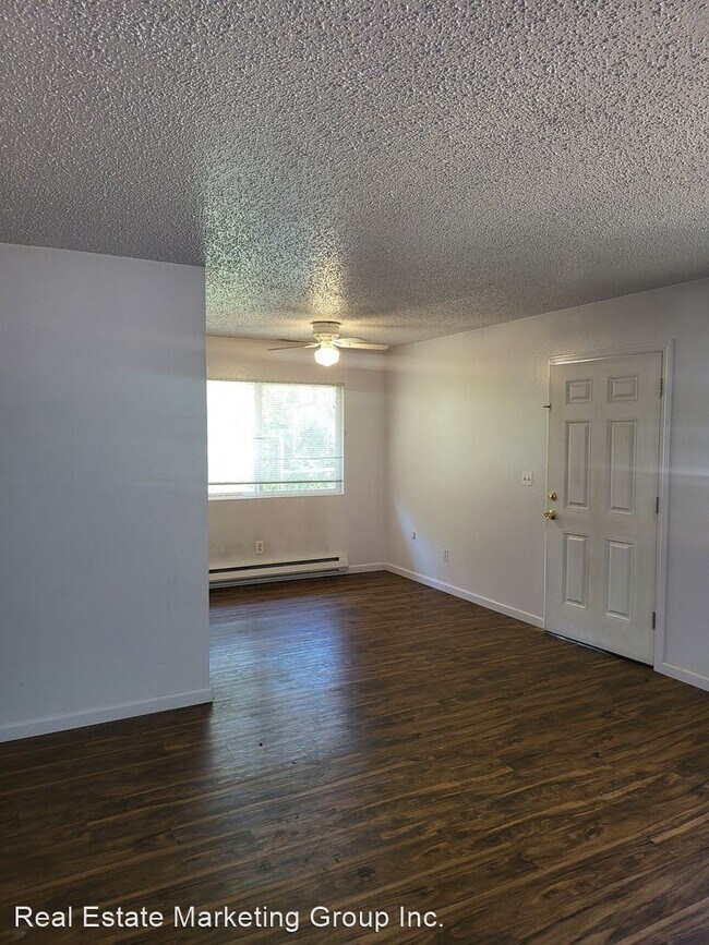 Building Photo - 3 br, 1 bath House - 418 N 13th Street