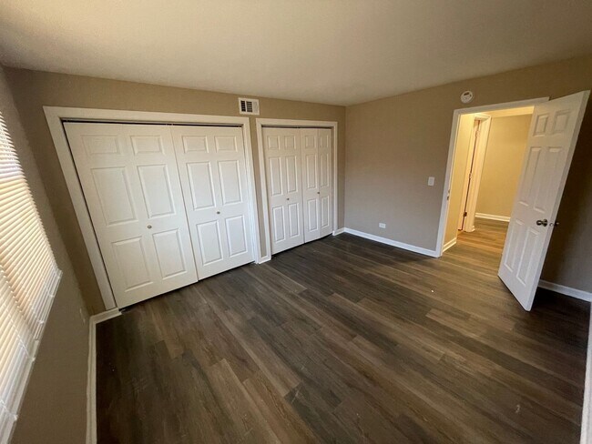 Building Photo - 1756 Fayette Walk