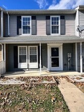 Building Photo - 219 Lily Ct