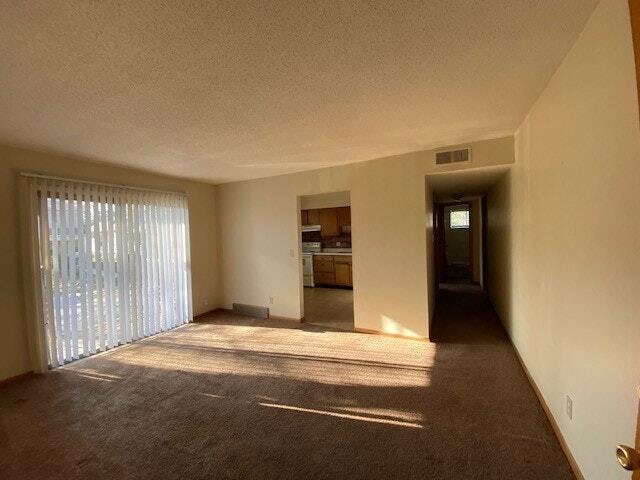 Foto del edificio - 1132 West 41st Terrace, Unit 3