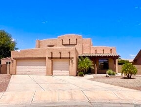 Building Photo - 4844 W 28th Ln