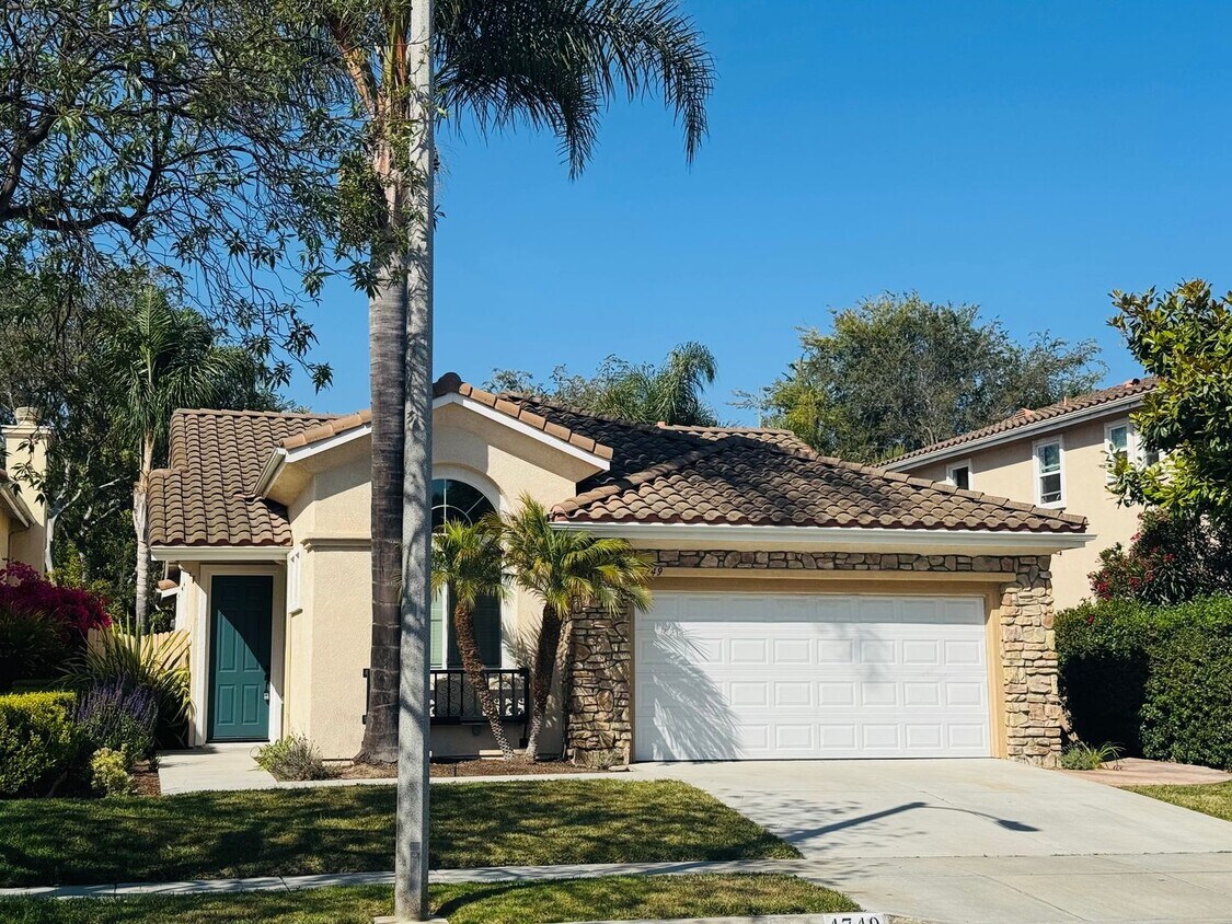 Foto principal - Charming Mission Oaks Retreat – Your Dream...