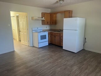 Building Photo - Morrow Rentals
