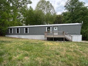 Building Photo - 2870 Fork Mountain Rd