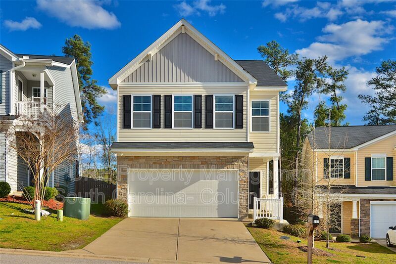 Foto principal - 207 Eagle Park Dr