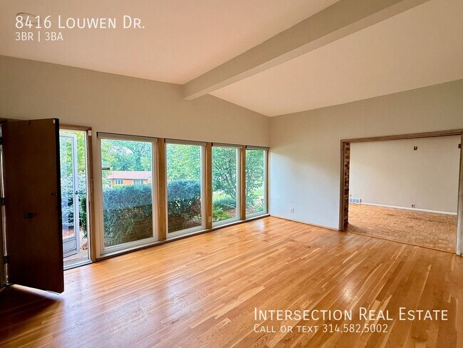 Foto del edificio - 8416 Louwen Dr