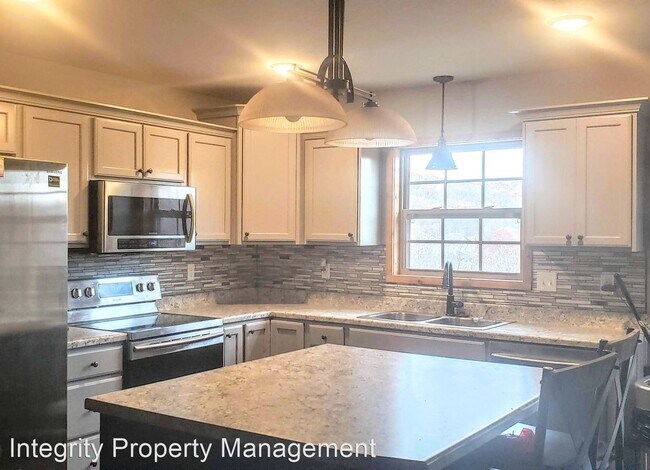 Building Photo - 3 br, 2 bath House - 20998 Halifax Drive