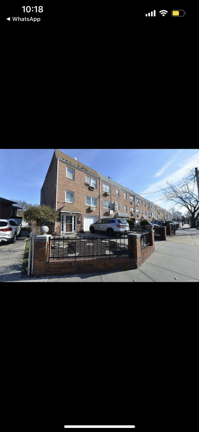Primary Photo - 6111 75th St