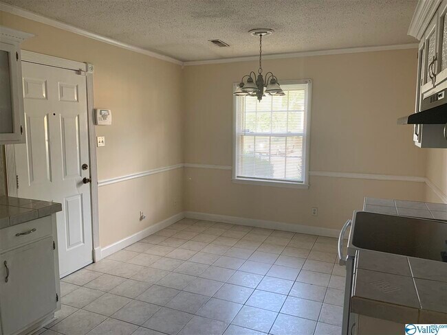 Building Photo - 4456 Millvale Dr SW