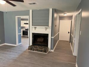 Building Photo - 2357 Basswood Dr