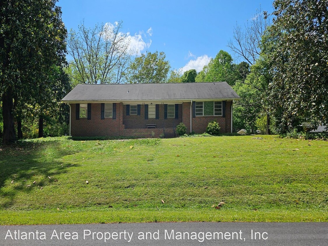 Primary Photo - 3 br, 2 bath House - 2055 Cason Dr