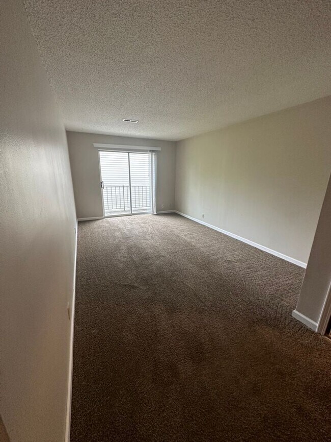 204 Sherman Ave, Lebanon, MO 65536 House Rental in Lebanon, MO