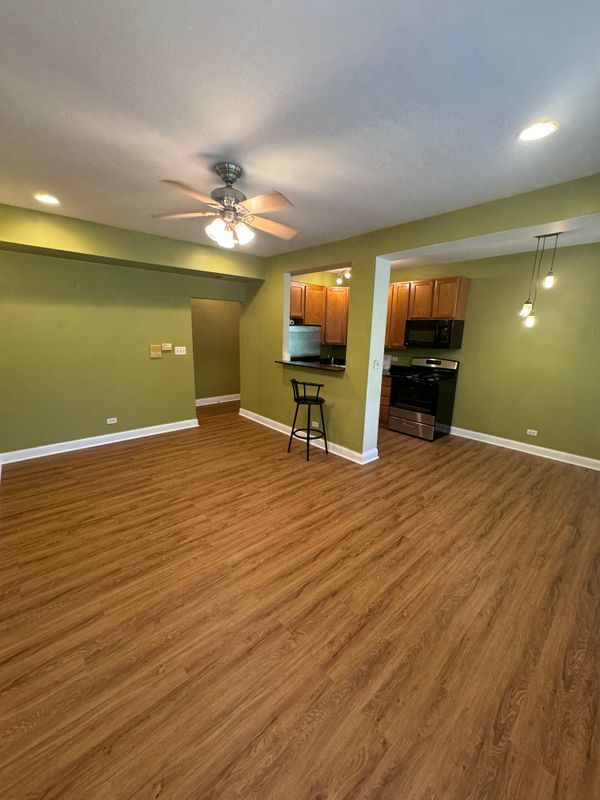 Foto del edificio - 6812 N Wayne Ave