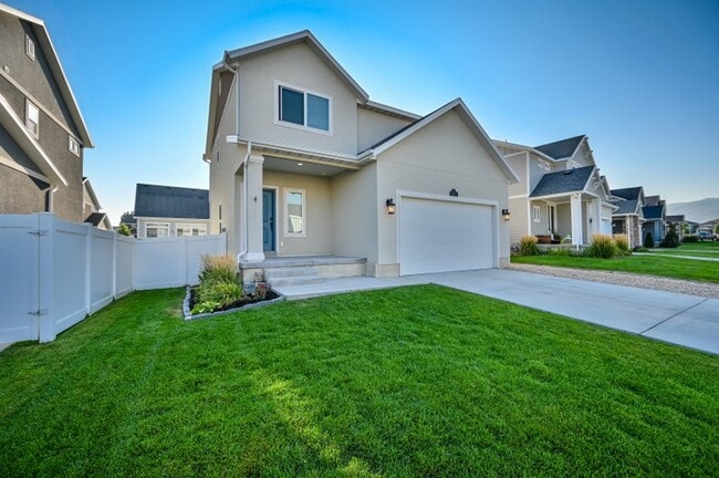 Building Photo - 1113 Meadow Walk Dr
