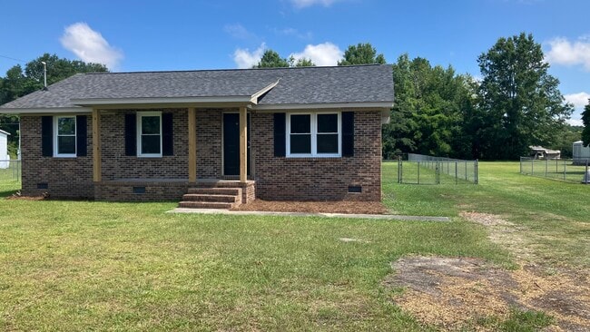 Building Photo - 328 E Billy Farrow Hwy