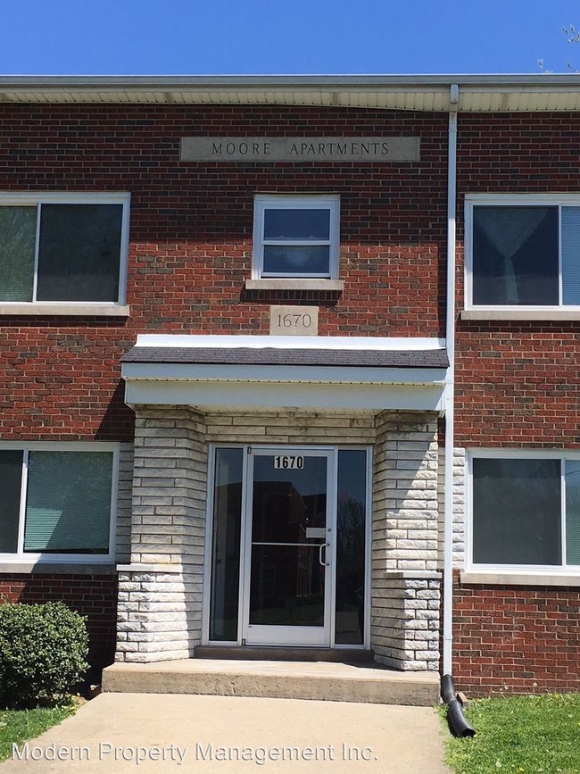Building Photo - 1666 Alexandria Dr