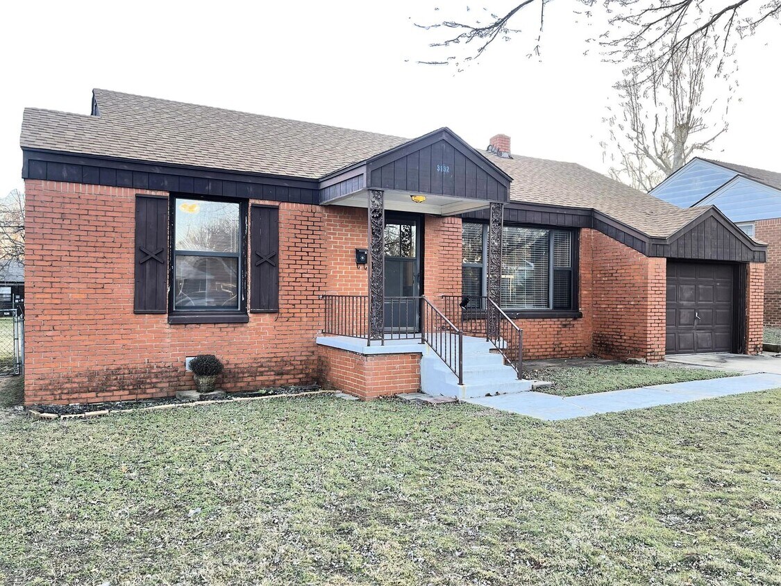 Primary Photo - *Move In Special* 1/2 off Full Months Rent...