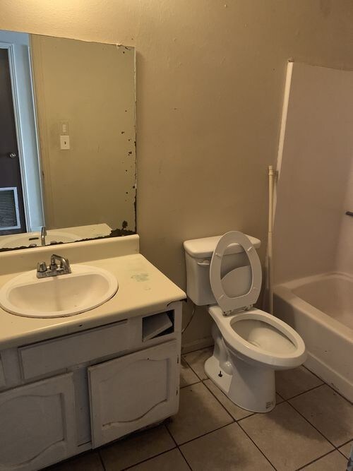 Foto del edificio - 102 Marigny Cir
