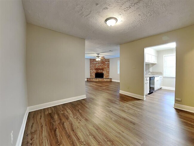 Building Photo - 3535 Dryburgh Ct