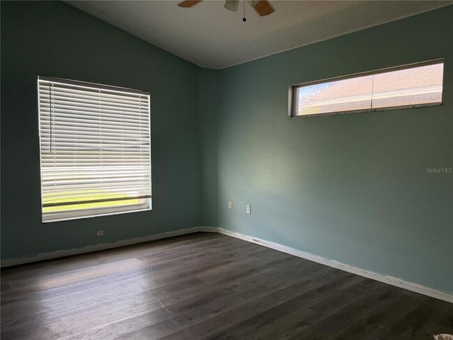Building Photo - 2427 Camden Oaks Pl