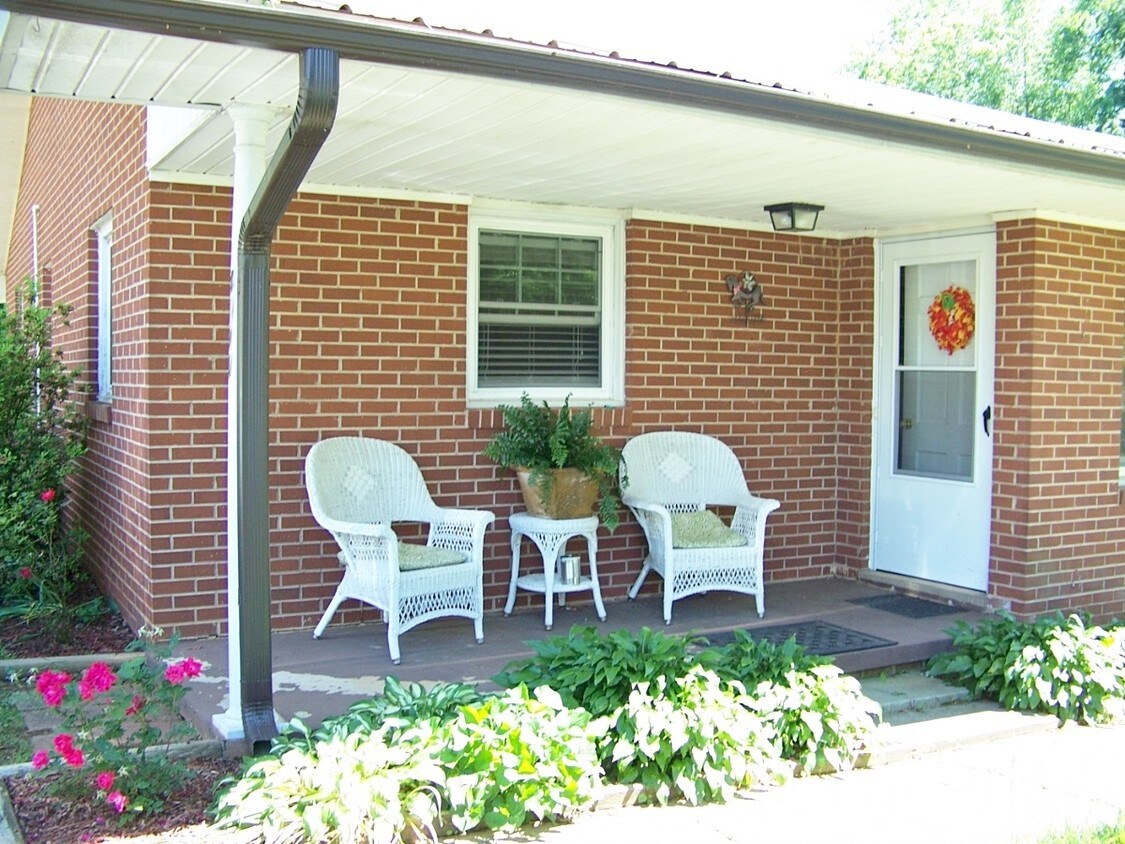 419 Blessing Dr, Dobson, NC 27017 Apartments in Dobson, NC