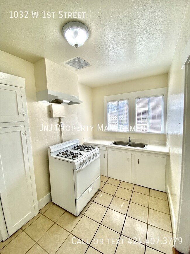 Building Photo - 1 Bed 1 Bath Apartment For Rent in San Pedro