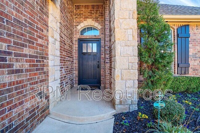 Foto del edificio - 312 NW 155th St
