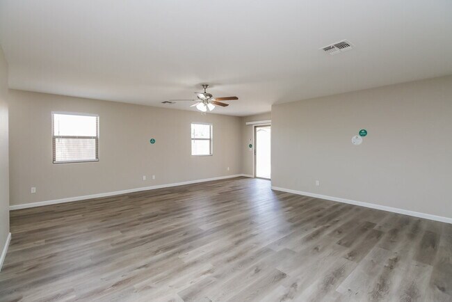 Building Photo - 1936 E Dust Devil Dr