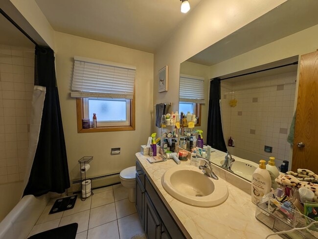 Foto del edificio - 7840 Normandy Ave