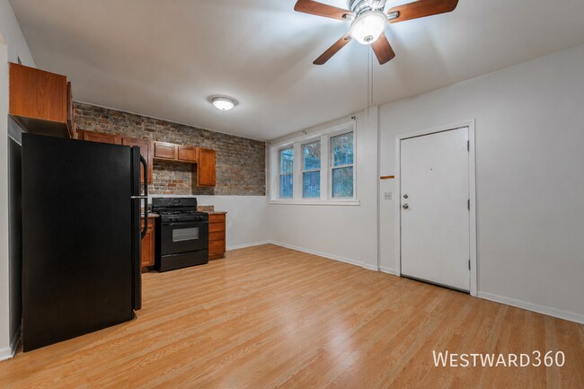 Photo - 2433 N Talman Ave-G Apartment
