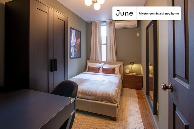 Building Photo - Room in Shared 3 bed/1 bath home