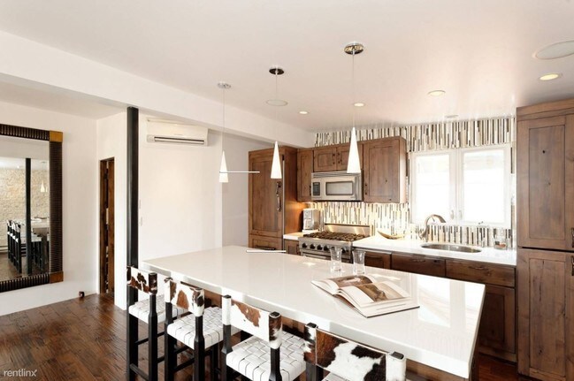 Building Photo - 1 br, 1 bath Condo - 1101 Haxall Point # U812