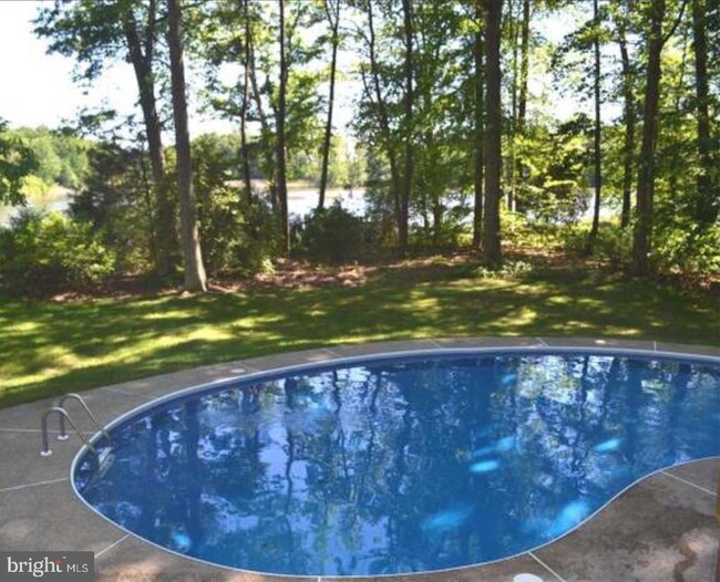 Foto del edificio - 12383 Millcreek Ln