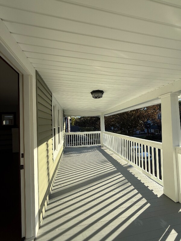 Building Photo - 825 Avon St