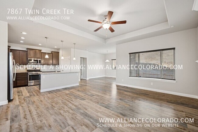 Foto del edificio - 7867 Twin Creek Terrace
