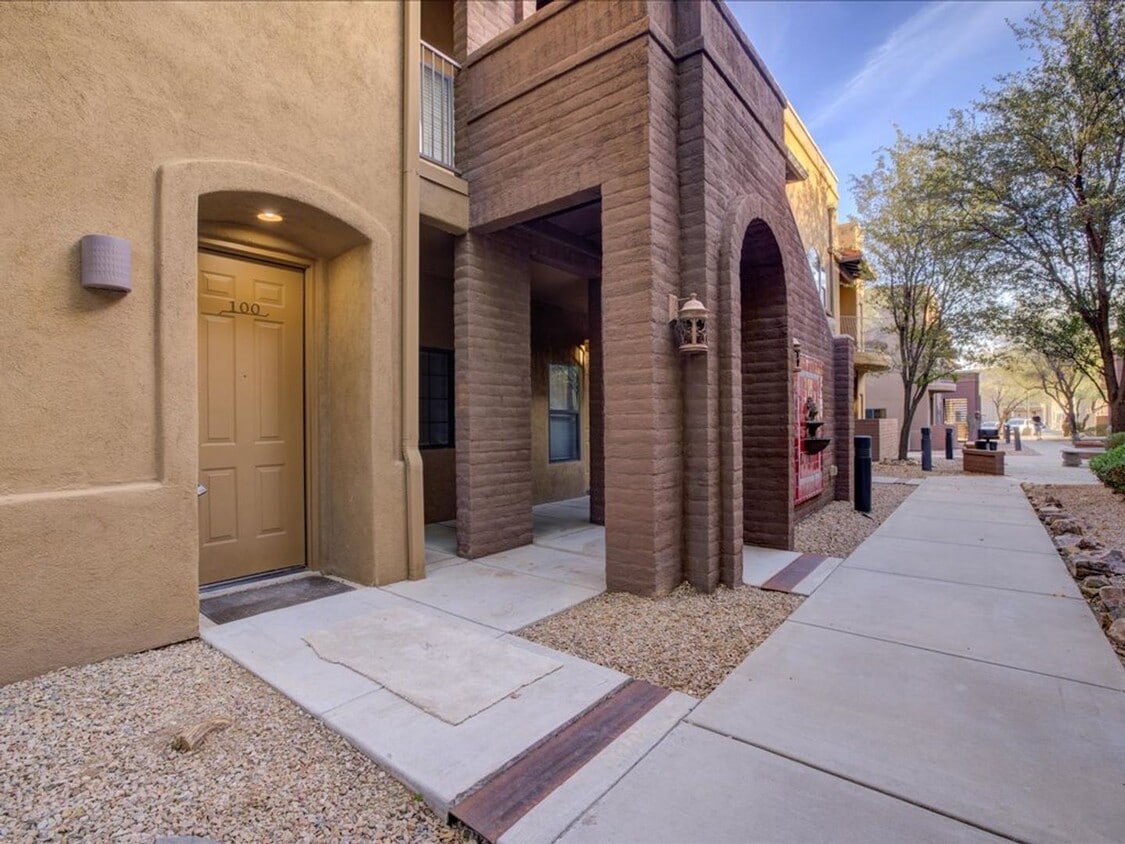 Primary Photo - 2 Bedroom, 2 Bathroom