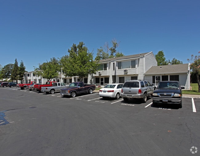 College Manor Apartments Rocklin, CA