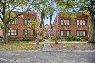 Building Photo - 2738 Riverside Ave