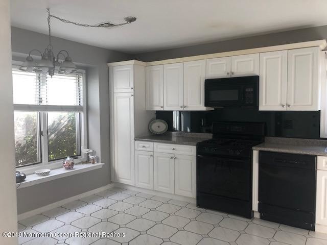 Foto del edificio - 86 Tangerine Dr