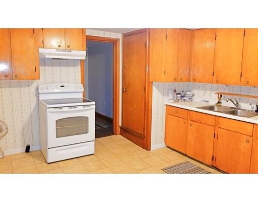 Foto del edificio - 305 E Main St