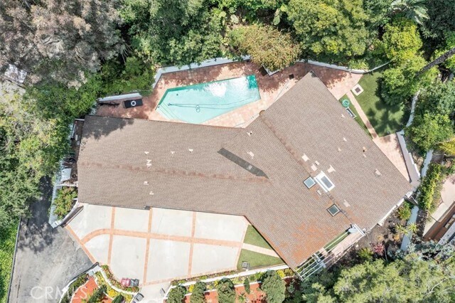 Foto del edificio - 9466 Hidden Valley Pl