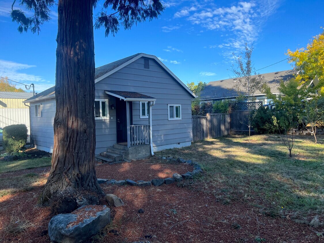 337 Clark St, Eugene, OR 97401 House Rental in Eugene, OR
