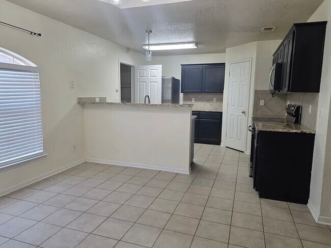 Foto del edificio - 3805 Llano Estacado Ct