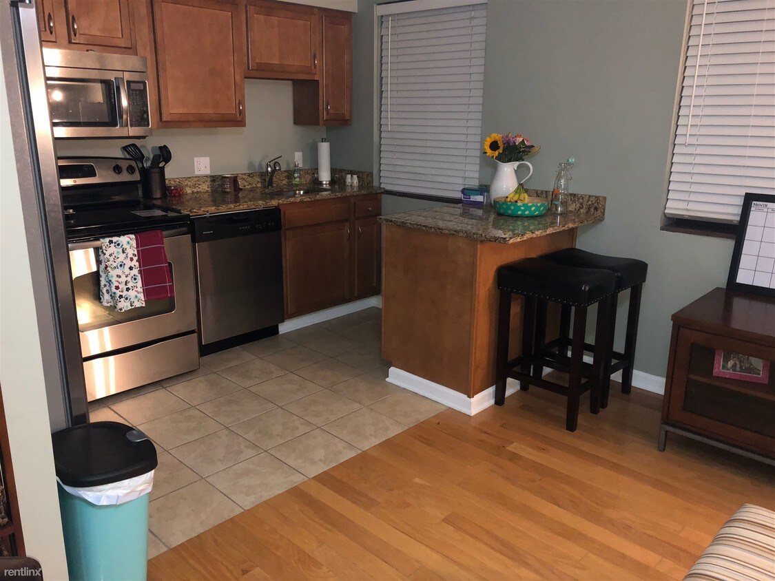 Foto principal - 195 Dell Ave